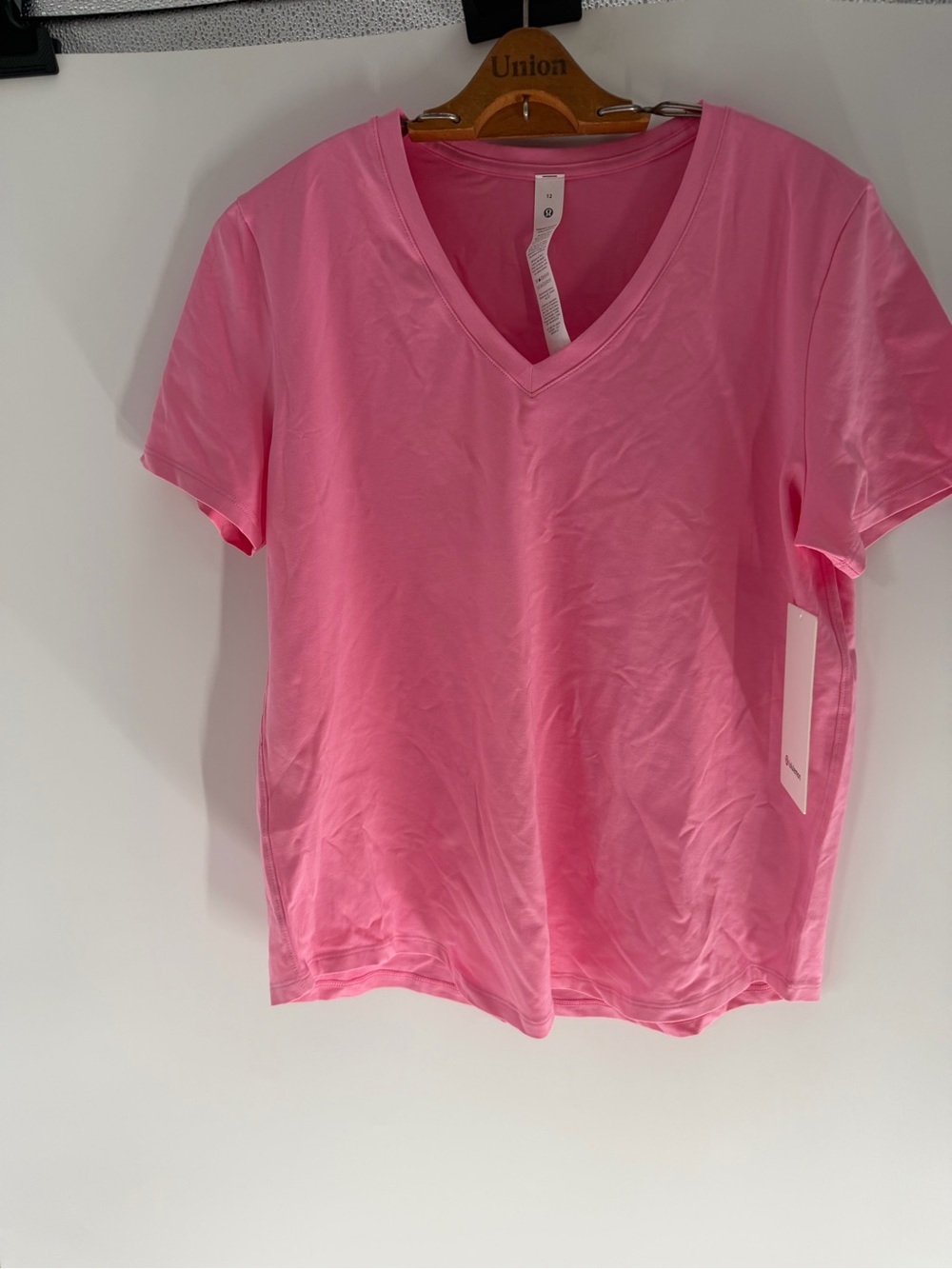 Lululemon Love neck Tee